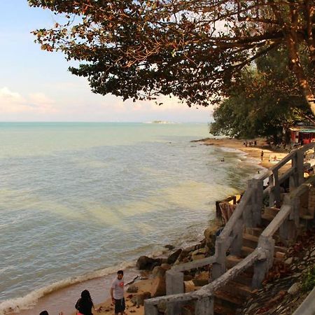 New Seaview Cozy Modern Beach House Tanjung Bungah  Eksteriør billede